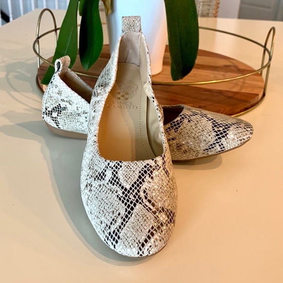 Vince Camuto Shoes - Vince Camuto ballerina snake skin flats-8 1/2
